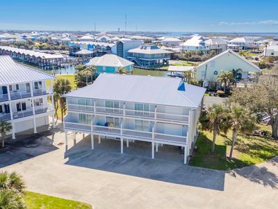 411 Admiral Craik Dr #1, Grand Isle, LA, 70358