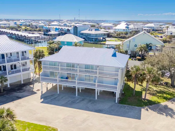 411 Admiral Craik Dr #1, Grand Isle, LA 70358