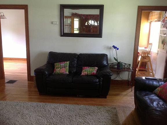 3rd image of 110 Hibiscus Ave