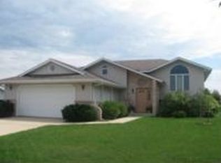 6305 W 88th Pl, Crown Point, IN 46307
