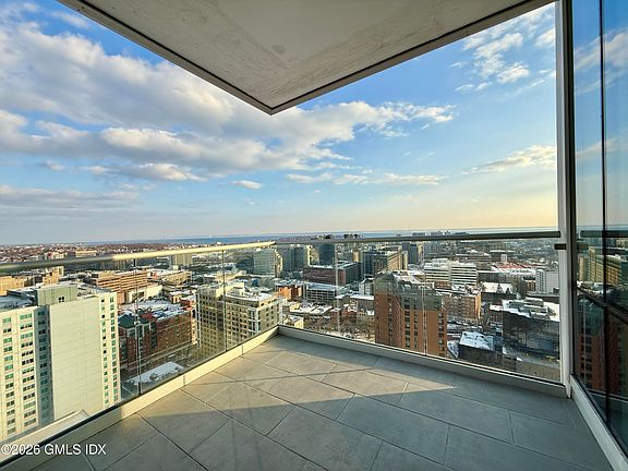 5th image of 1 Broad St #Penthouse 31f