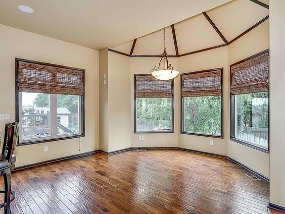 5th image of 1024 N Beau Jardin Cir