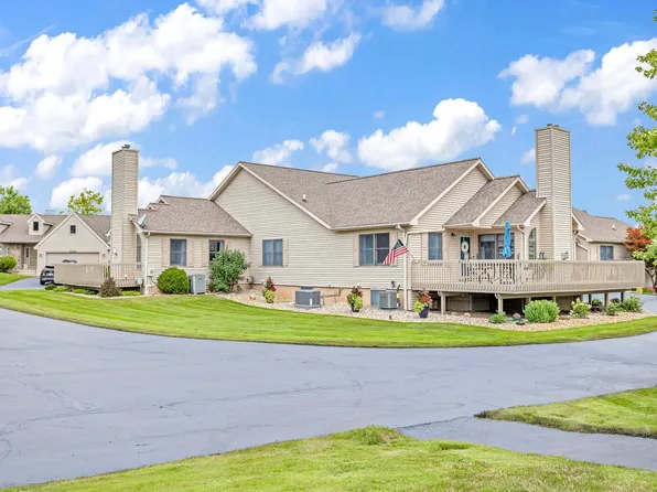 4233 Fairway Ln, Jackson, MI 49201