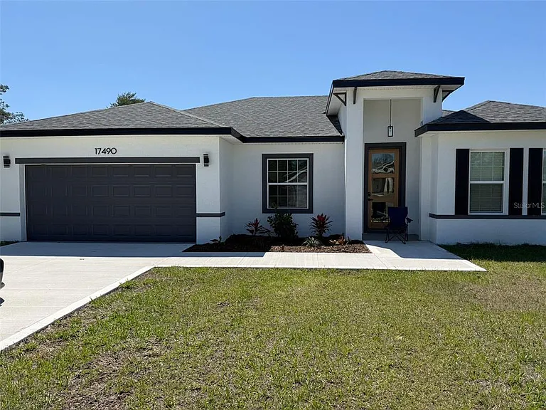 17490 SW 27th Cir — Photo 1