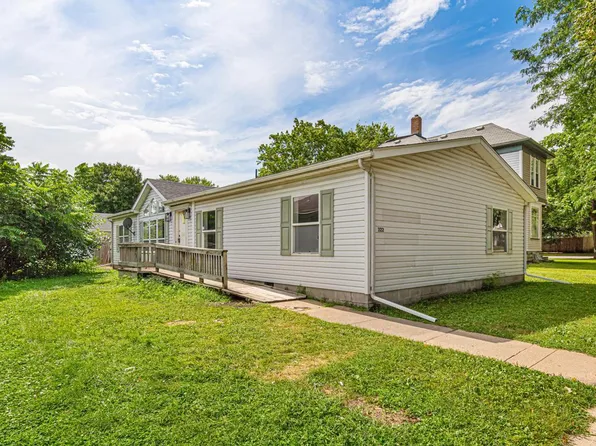 322 Park Row, Saint Peter, MN 56082