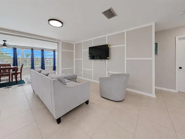 1725 Bikini Ct — Photo 12