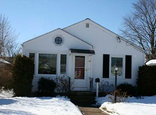 34 Burnside St, Cranston, RI 02910