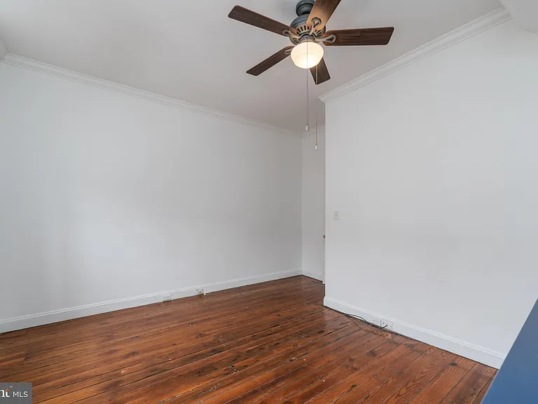 1153 Riverside Ave — Photo 28