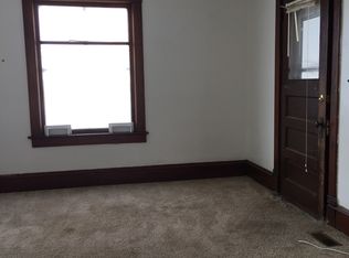 319 N 4th St, Miles City, MT 59301