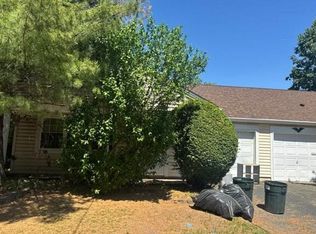 102 Waldorf Pl, Vauxhall, NJ 07088