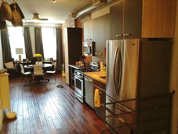 2nd image of 555 17th St #1A