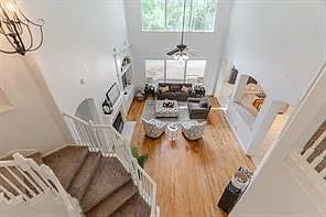 6 Greycrest Pl — Photo 28