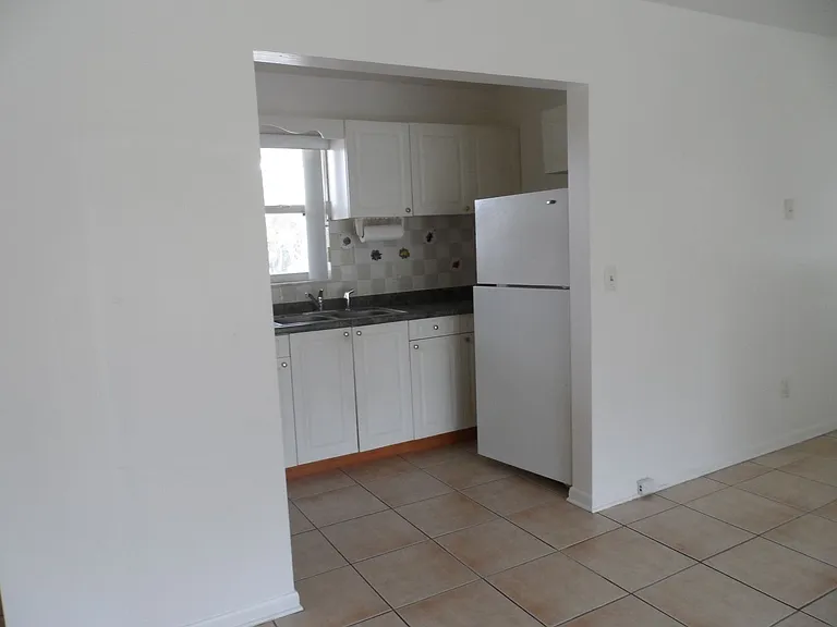 1236 Fountainhead Dr — Photo 7
