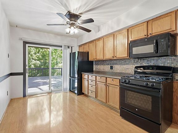 2nd image of 2636 6th St