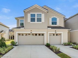 392 Richmond Dr, Saint Johns, FL 32259