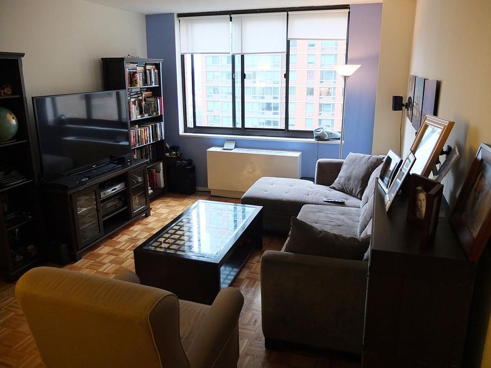 1st image of 215 E 95th St APT 19c