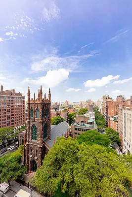 Rented by Douglas Elliman | media 21