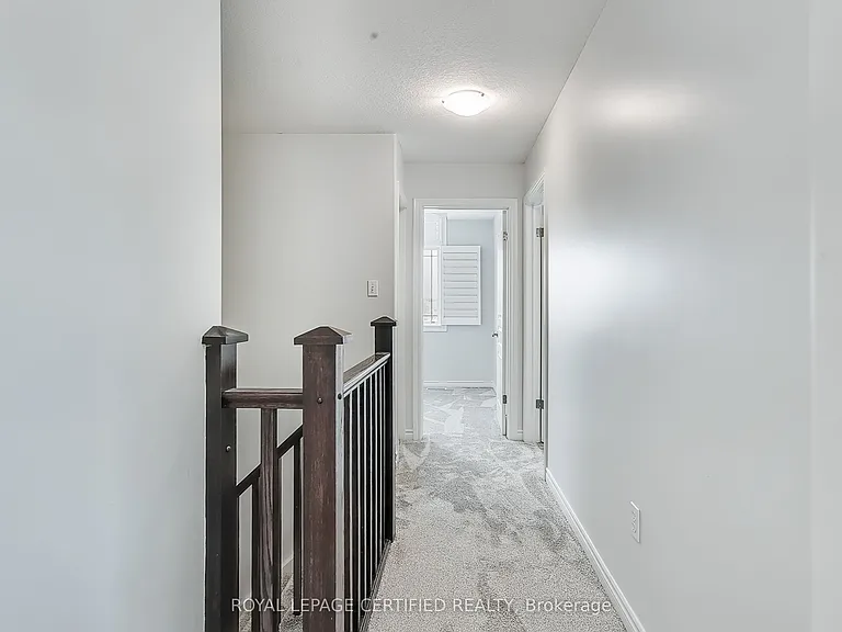 37 Wilkie Cres — Photo 22