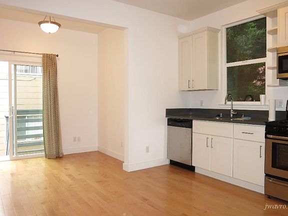 3rd image of 59 Beideman St