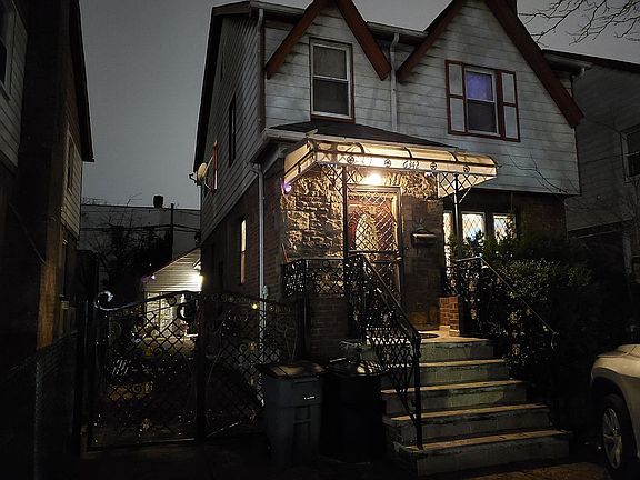 3rd image of 6342 Alderton St
