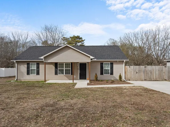 780 Blountsville St, Hanceville, AL 35077