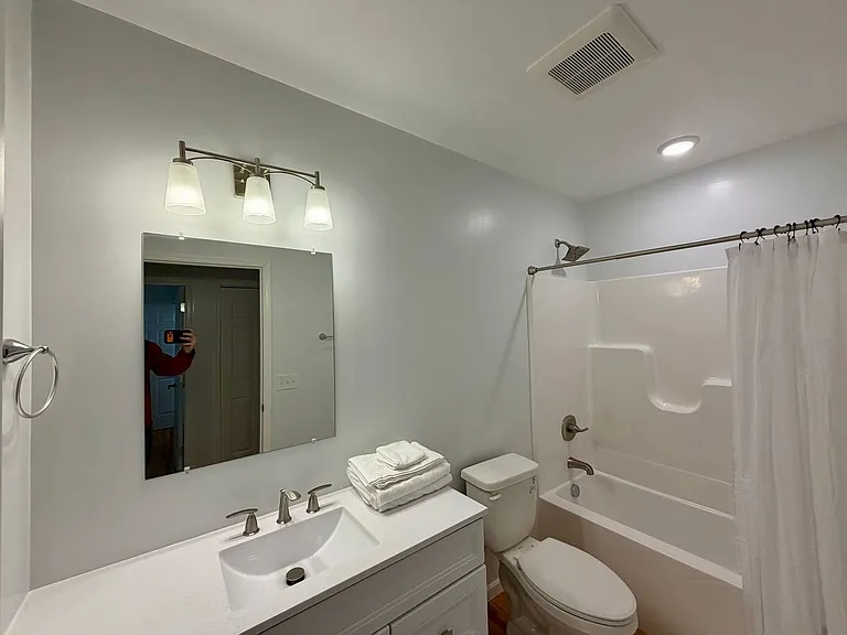 719 N 3rd Ave — Photo 15