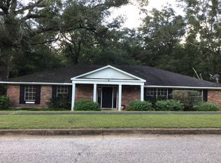 4605 Dogwood Dr S, Mobile, AL 36609