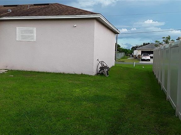 5th image of 1107 Doncaster Ct