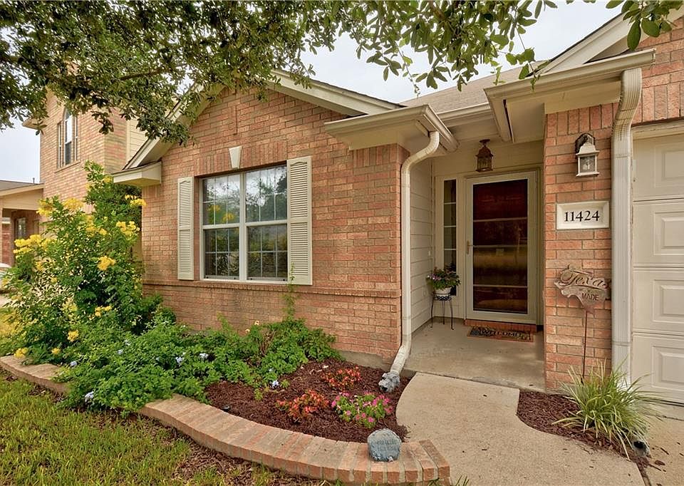 1st image of 11424 Gossamer Dr
