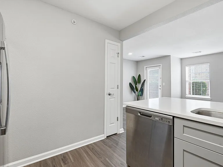 Villa Estates at Lenexa — Photo 34