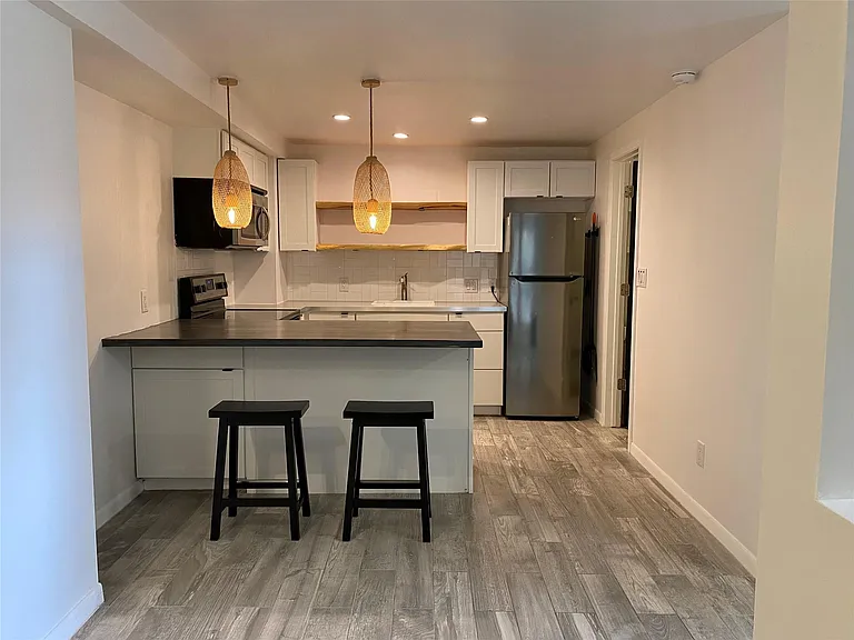 5802 Circulo Dr #4D — Photo 2
