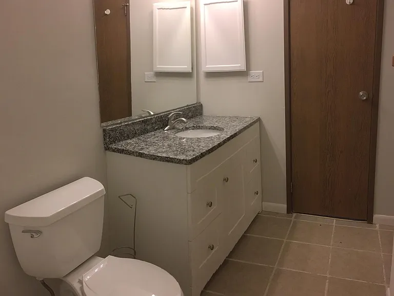1374 E Wyndham Cir #202 — Photo 14