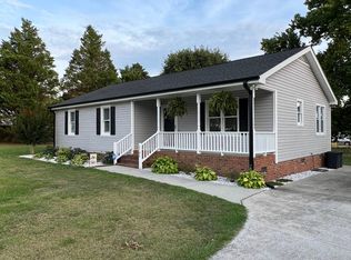 2705 Stageline Dr, Raleigh, NC 27603