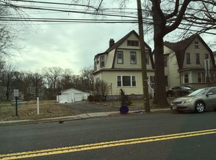 433 W 1st Ave, Roselle, NJ
