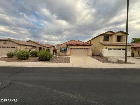 26150 W BURNETT Road, Buckeye, AZ 85396