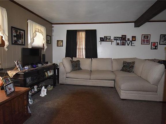 4th image of 4244 Belle Ave