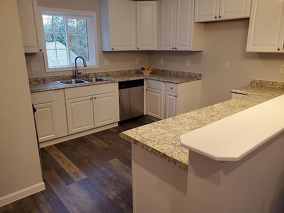 7080 Kitchen