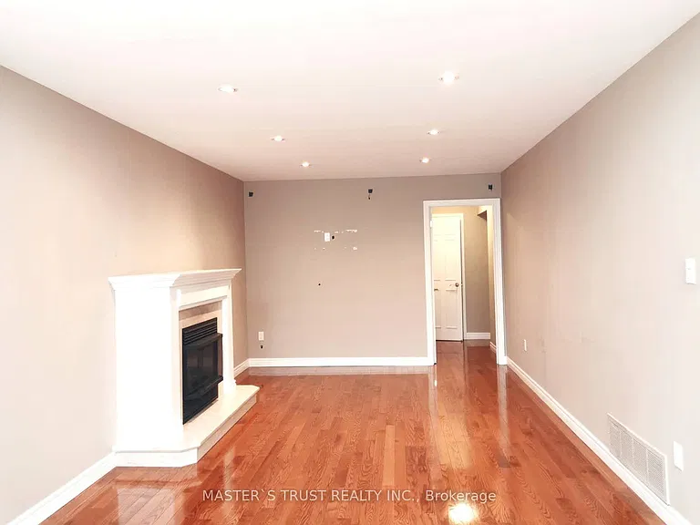 68 Lehman Cres — Photo 15