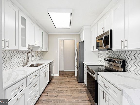 5th image of 1001 City Ave APT Ec107