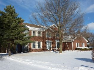 416 Ledlie Ln, Mankato, MN 56001