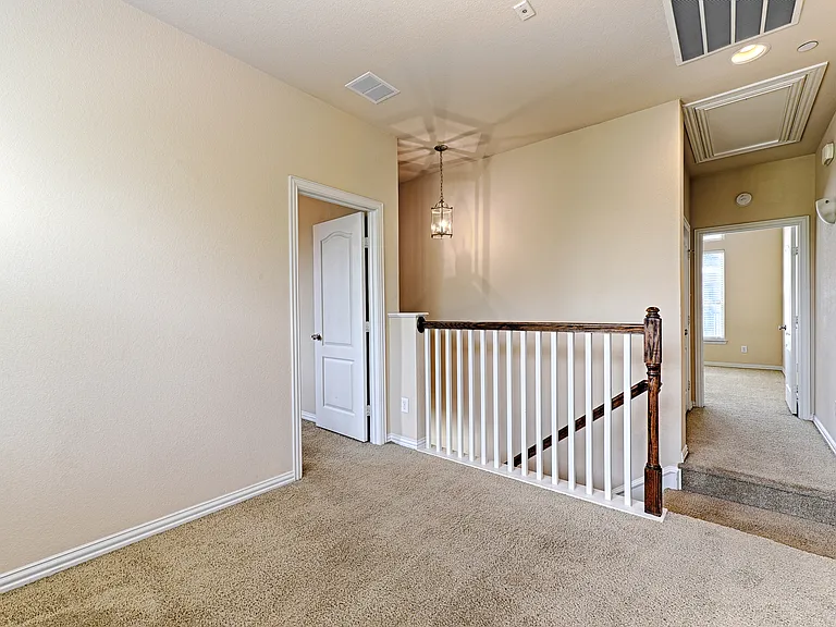 2326 Stutz Dr #117 — Photo 14