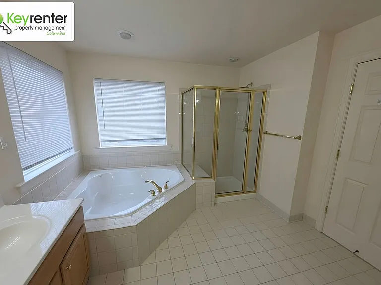 404 Tailor St — Photo 35