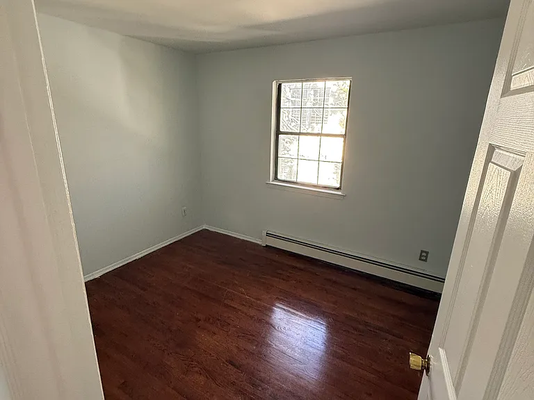 51 Manor Rd #2 — Photo 2