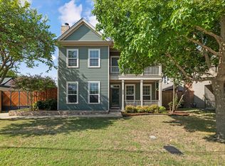 220 Lamar St, Roanoke, TX 76262