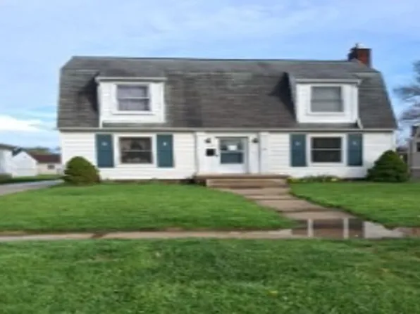 444 Borgess Ave, Monroe, MI 48162