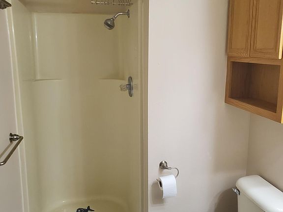 3rd image of 271 N Christy Ln