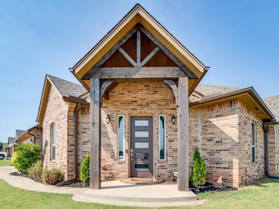 2100 Valley Holw, Norman, OK, 73071