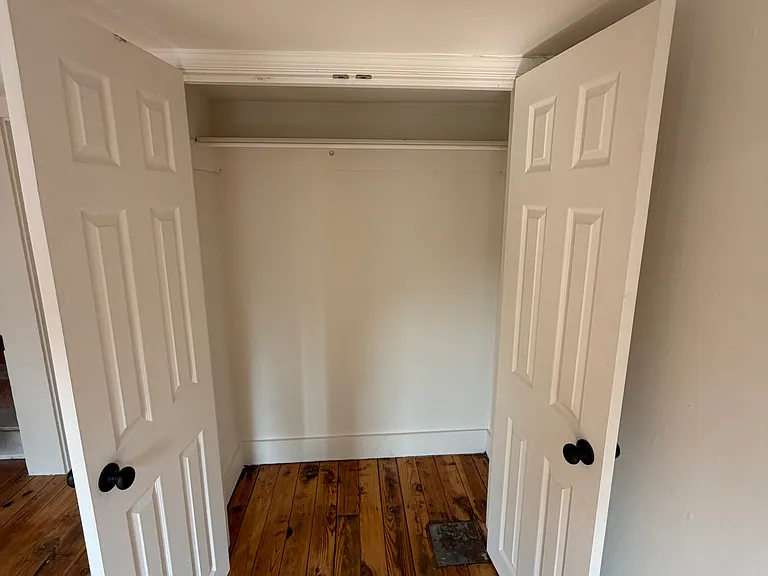16 N Locust St #1 — Photo 6