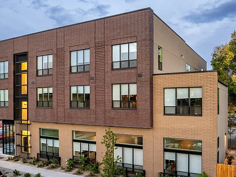 The Everett — Photo 12