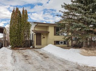 9611 81st St, Fort Saskatchewan, AB